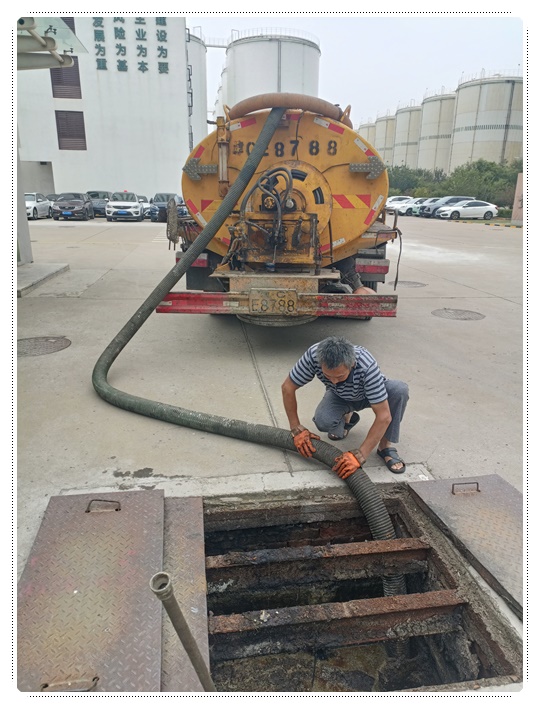 斗门隔油池清掏