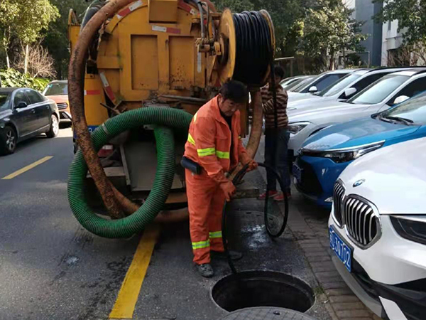 斗门排污管道清淤